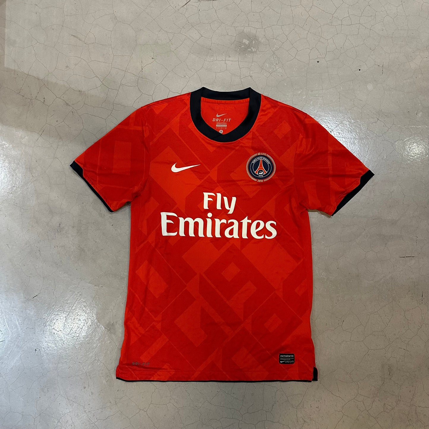 Paris Saint Germain 2010-2012 Home/Third Kit