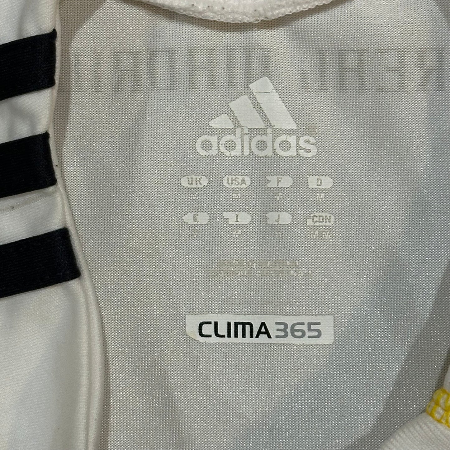 Real Madrid 2009-2010 Home Kit
