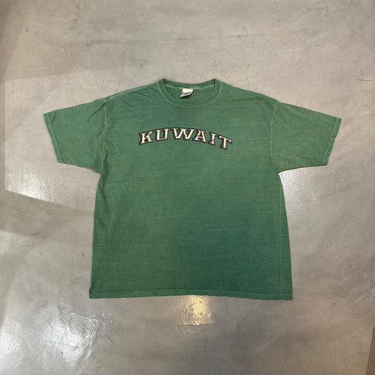 Vintage 90's Kuwait Camo Text Graphic T-Shirt
