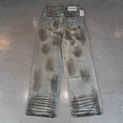 Promthong Dirt-Wash Baggy Jeans