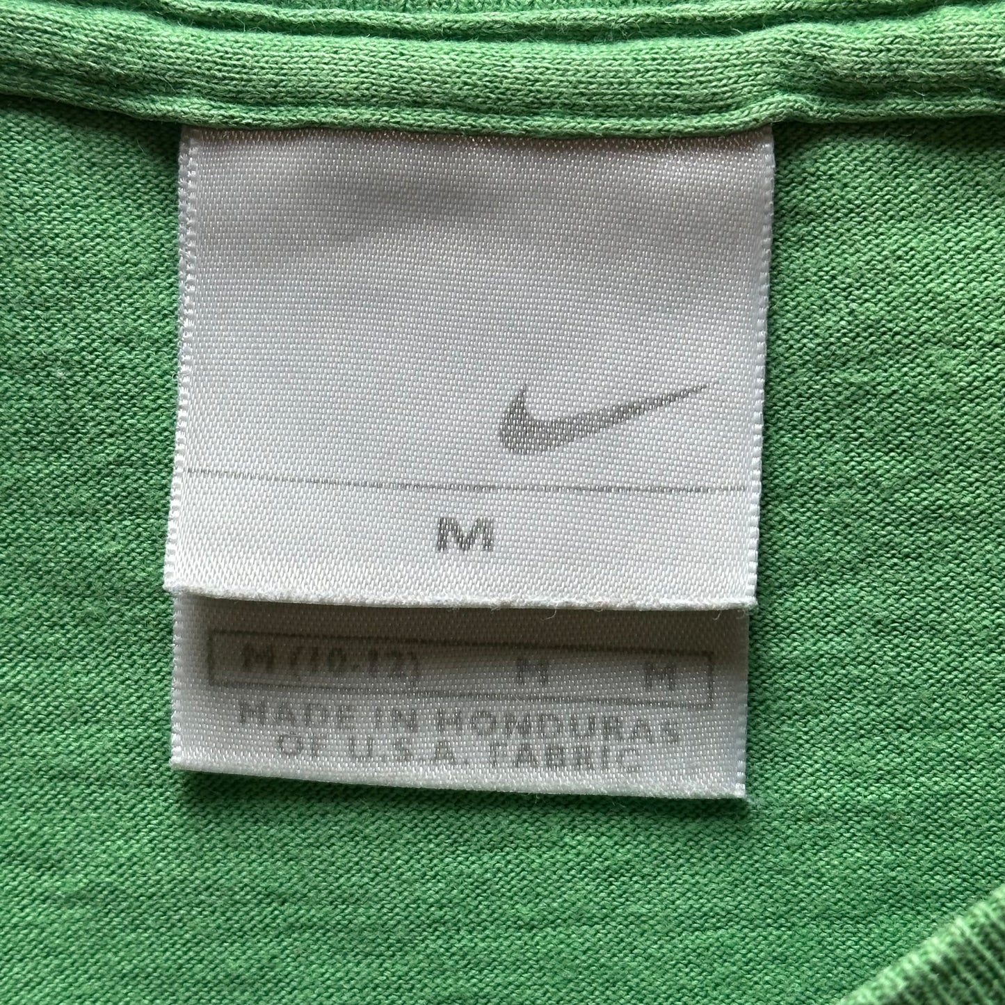 Vintage Nike Women's Tee