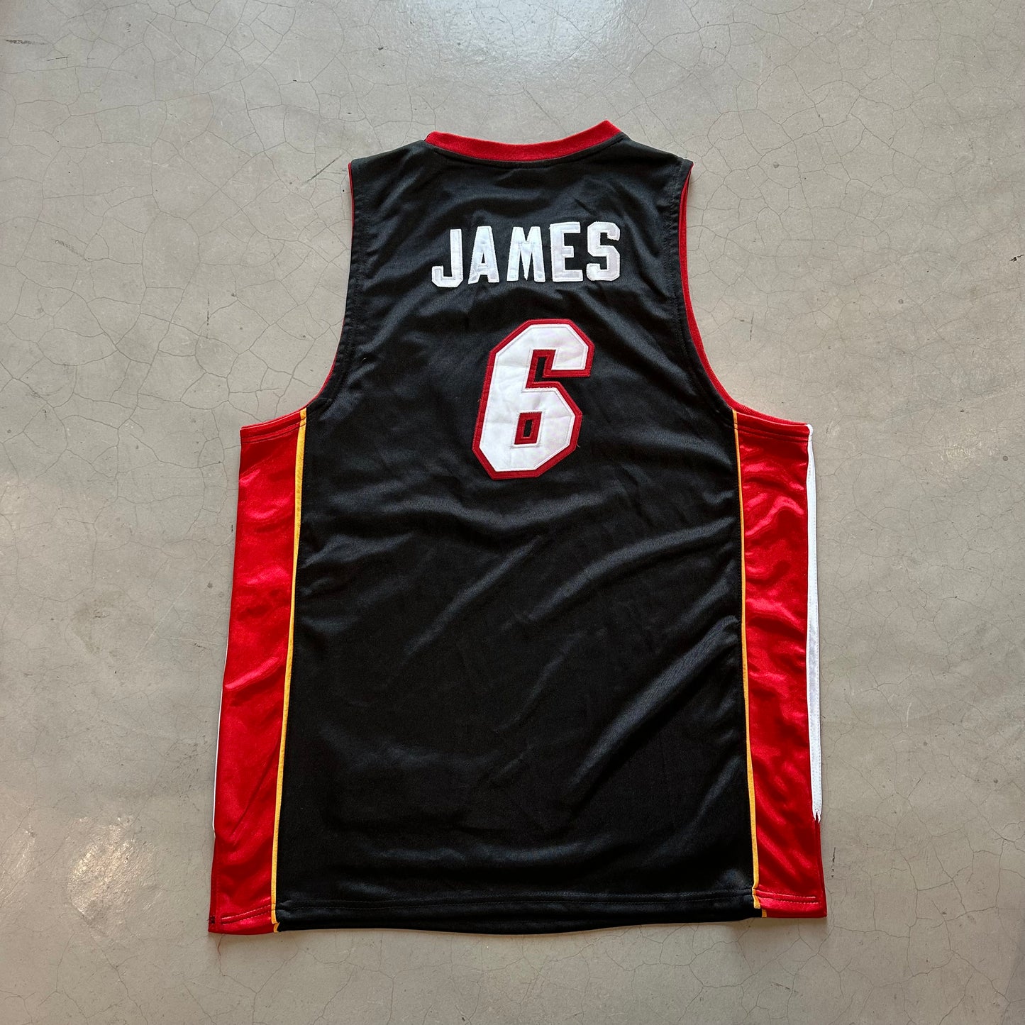 Miami heat James jersey