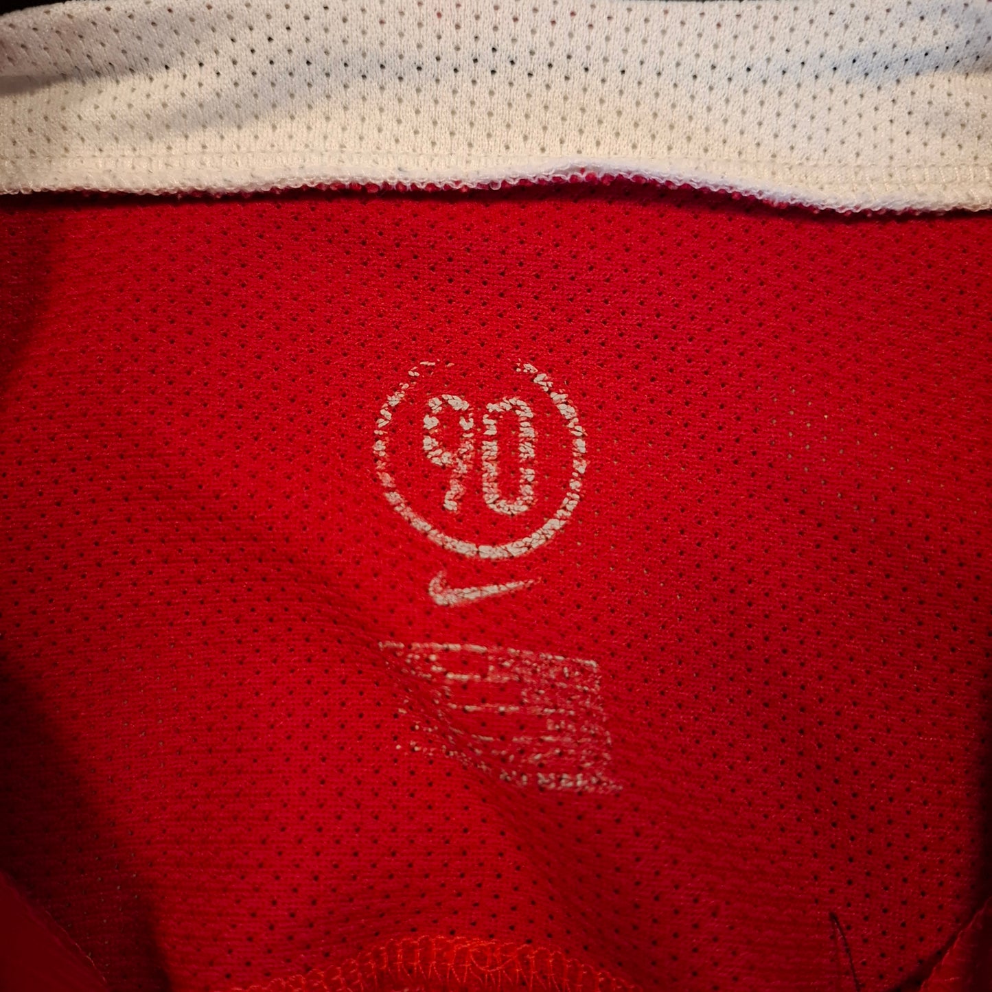 Manchester United 2004-2006 Home Kit