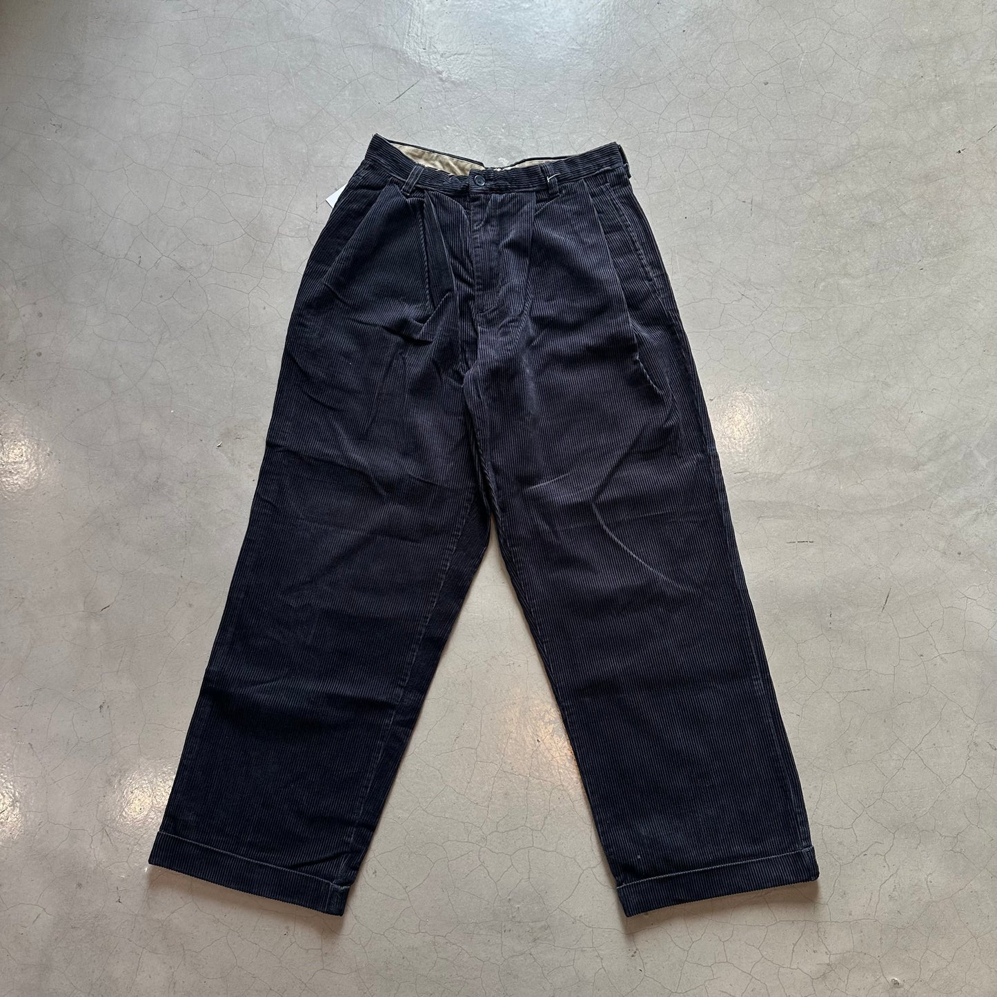 Izod Baggy Corduroy Pants