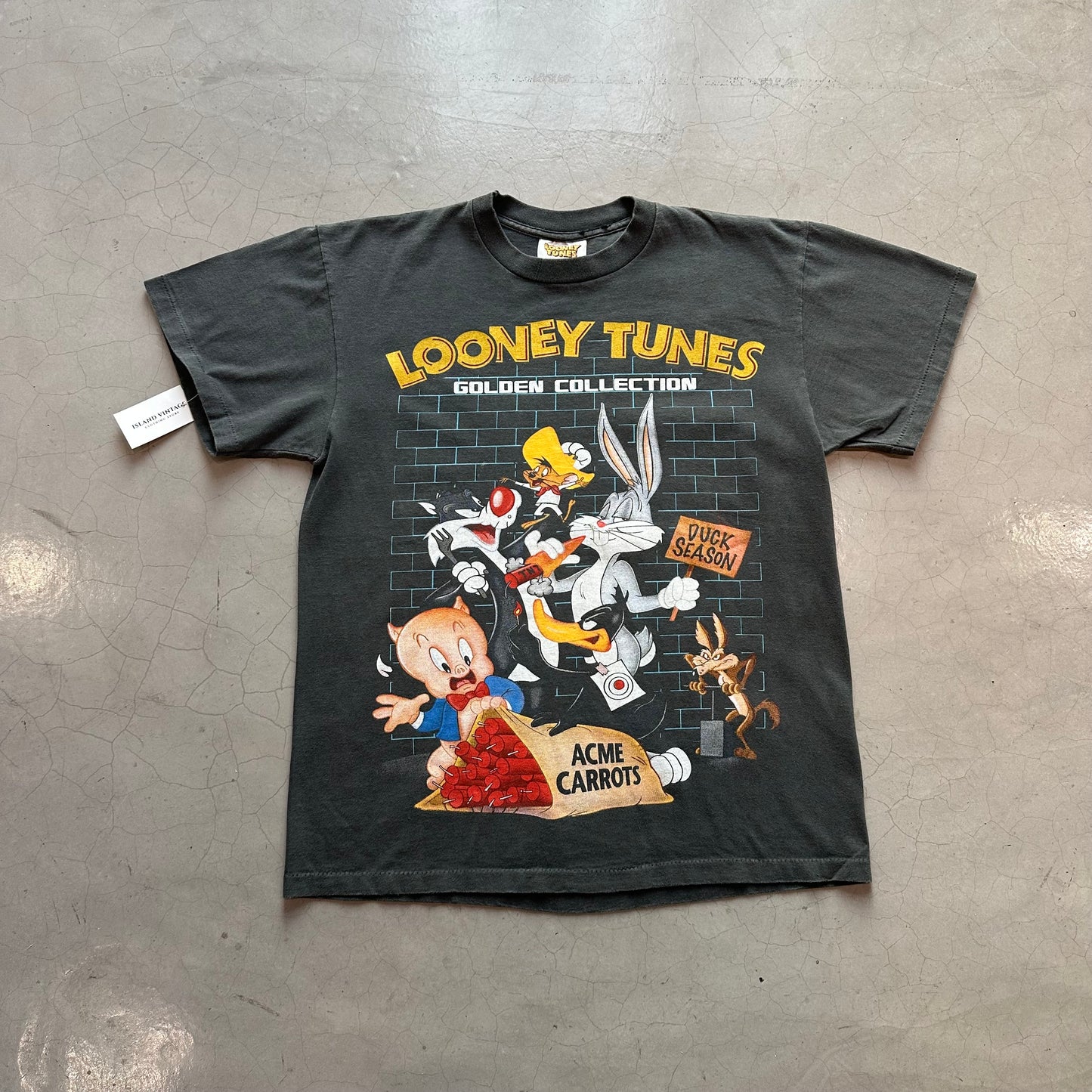 Bootleg looney tunes t-shirt