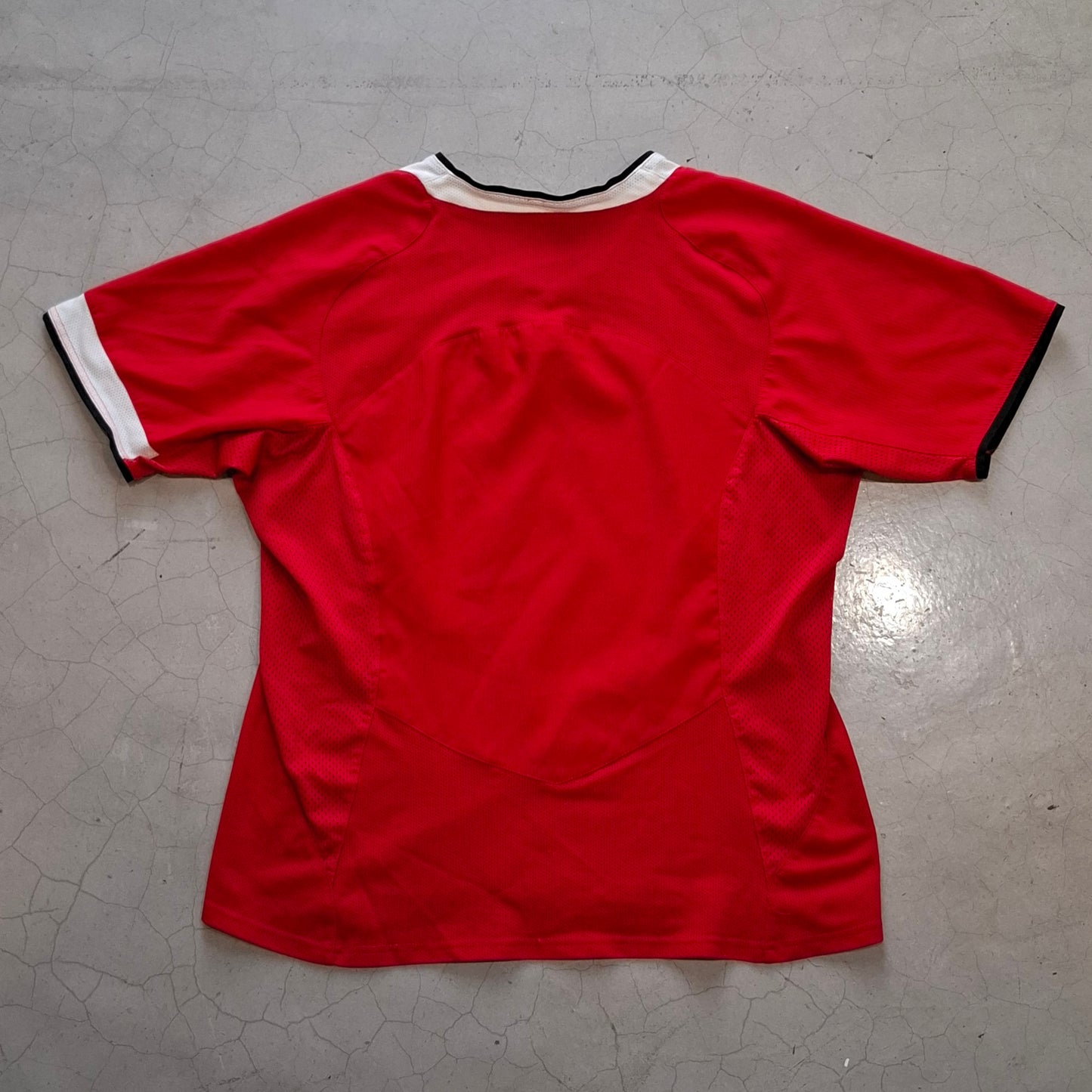 Manchester United 2004-2006 Home Kit