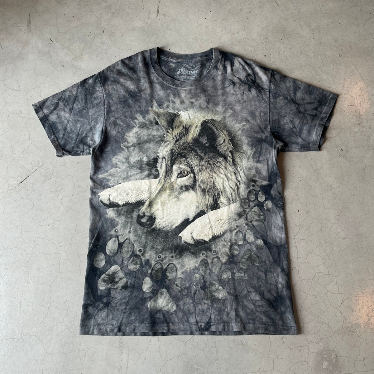 The Mountain Wolf Tee