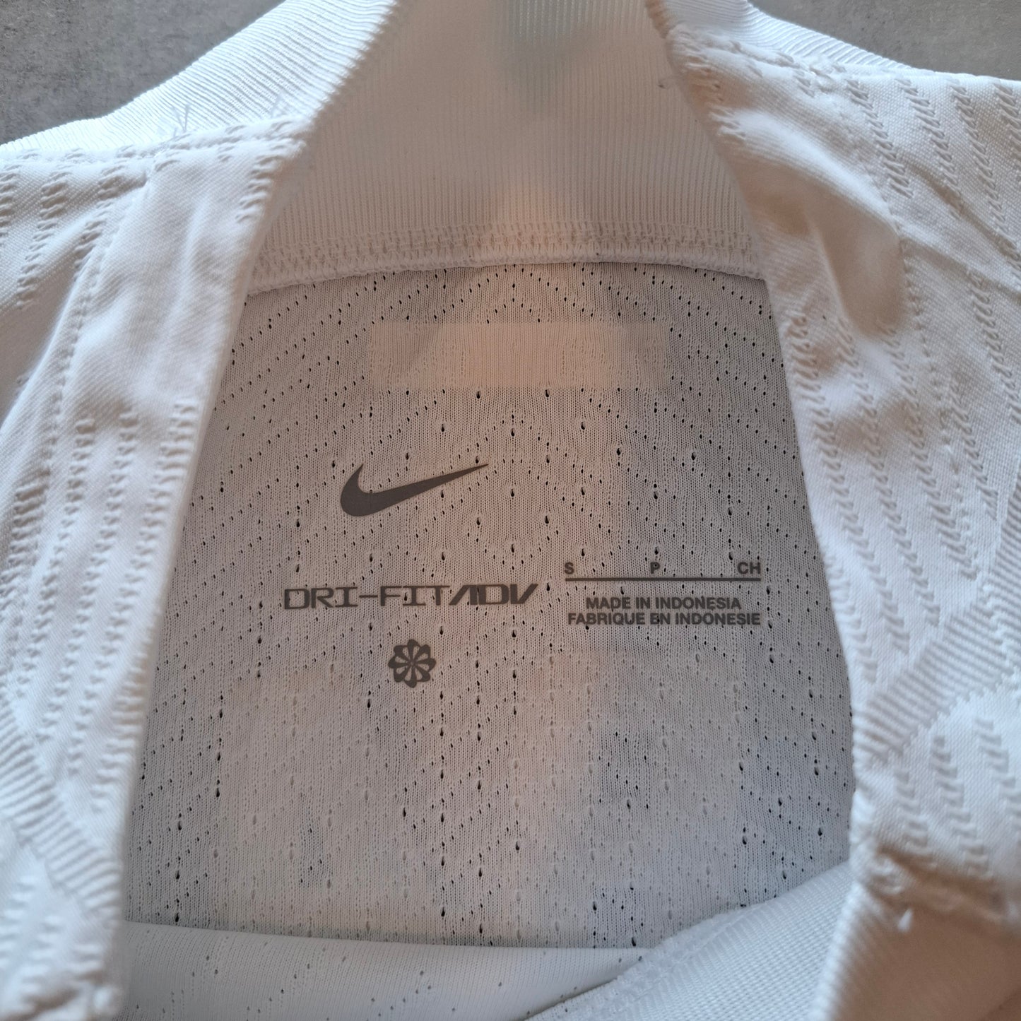 FC Barcelona 2023 (Araujo) Away Kit