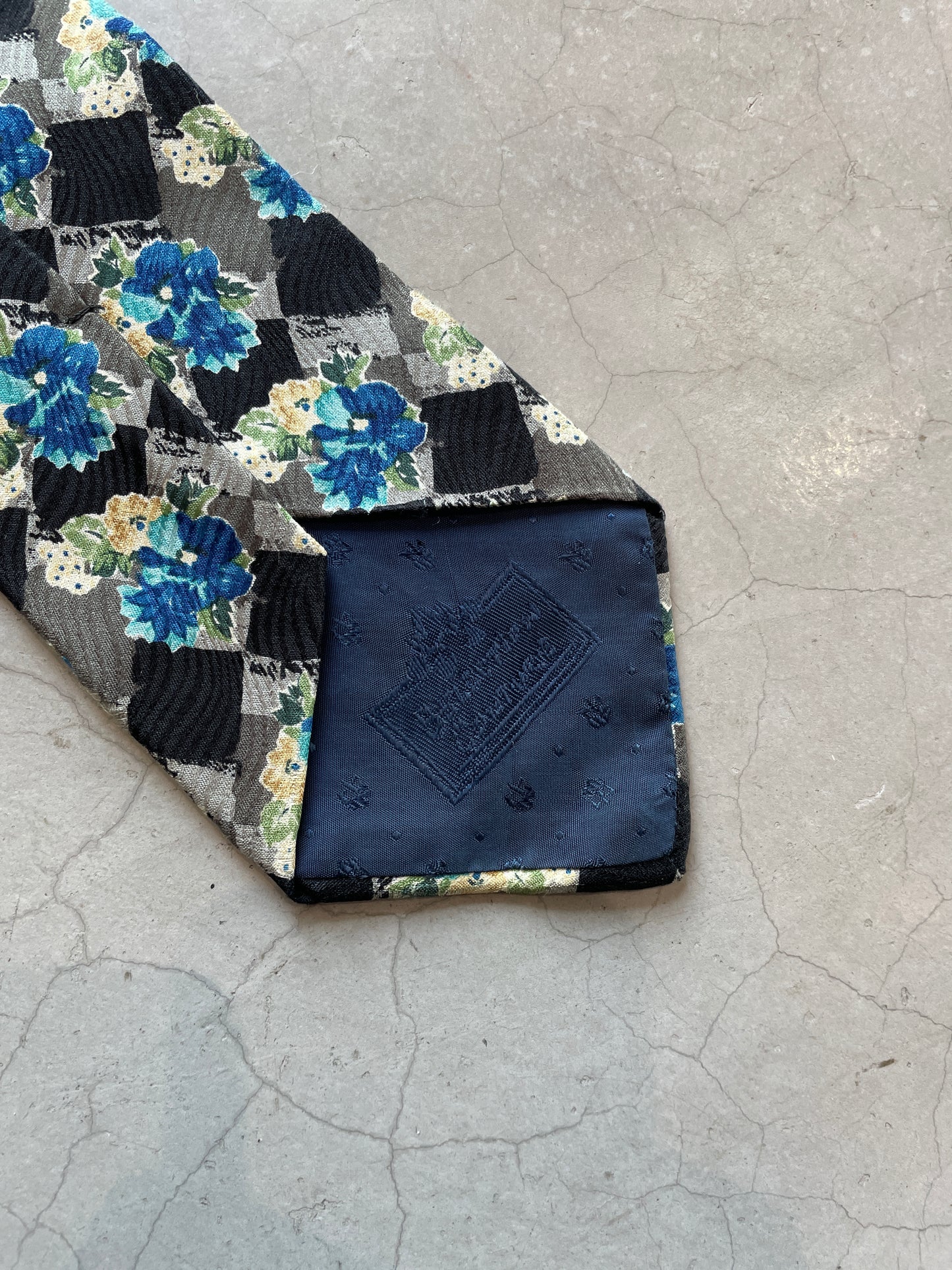 Vtg Givenchy Paris Necktie